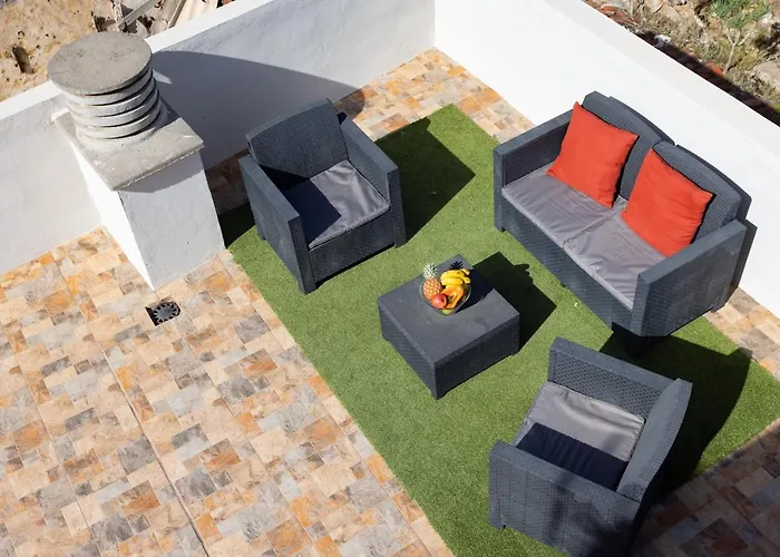 Home2book Cruz Skyline Cozy דירה