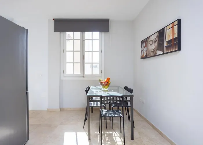 Home2book Cruz Skyline Cozy * Santa Cruz de Tenerife