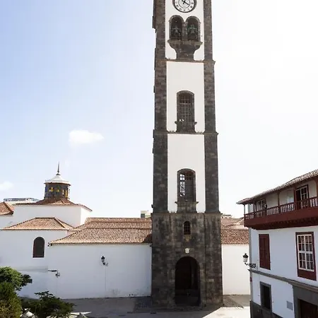 Home2book Cruz Skyline Cozy *