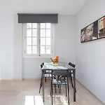 Home2book Cruz Skyline Cozy * Санта-Крус-де-Тенерифе
